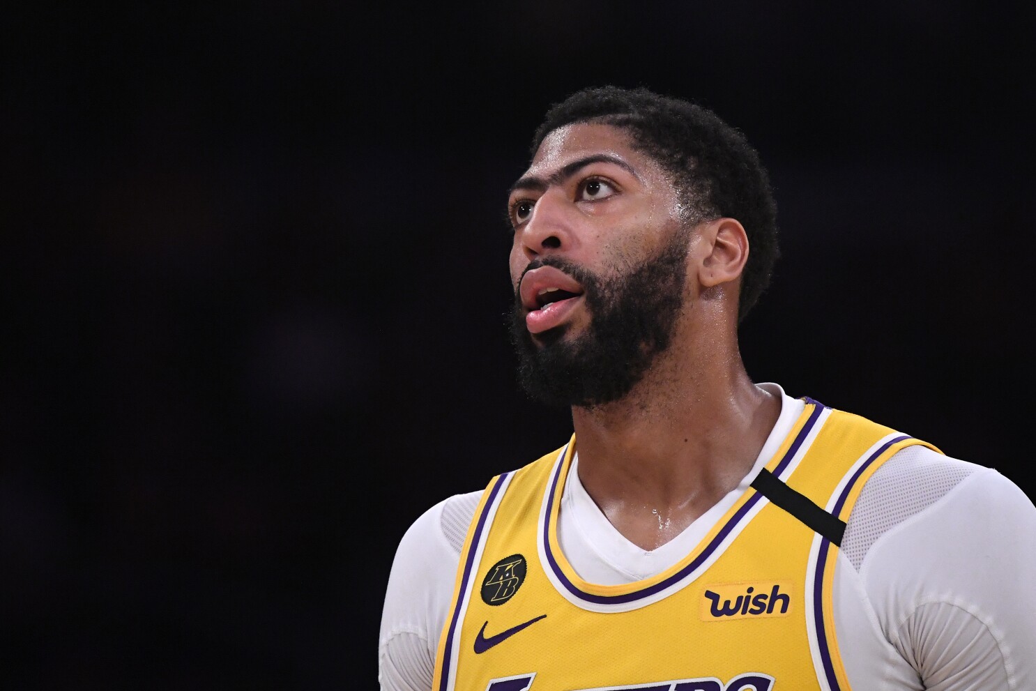 Anthony Davis and the Lakers need to find answers